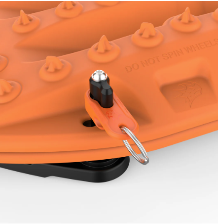 MAXTRAX Universal Pins Keyring