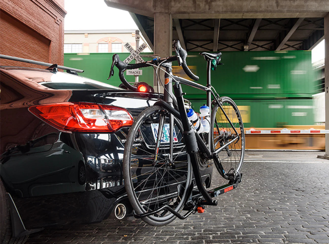 Yakima SingleSpeed Single Bike Tray Hitch Rack