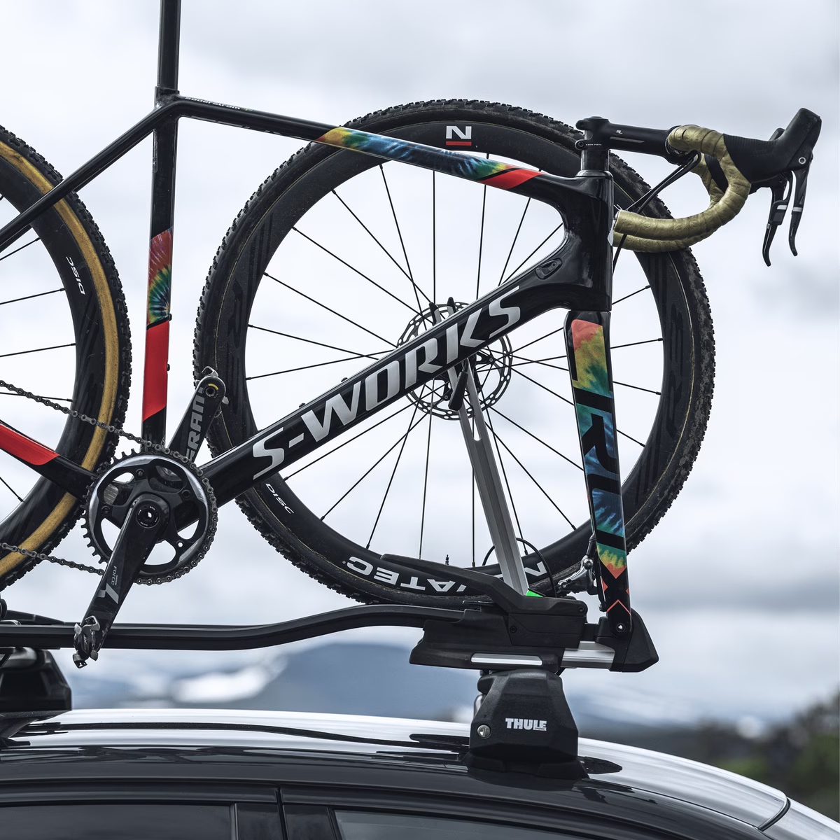 Thule Front Wheel Holder roof rack front bike wheel holder aluminium