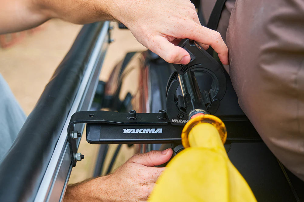 Yakima AceO’Spades Paddle, Axe or Shovel holder