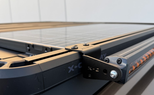 X-Country XC318 - RECESSED SOLAR PANEL KIT