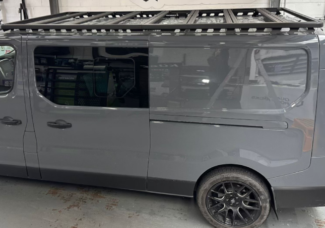 X-Country Summit Platform Kit CK0082 - Renault Trafic LWB (2014 - on)