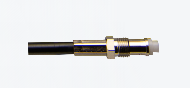 GME AE4018K1 970mm Elevated-Feed Antenna (6.6dBi Gain) - Black