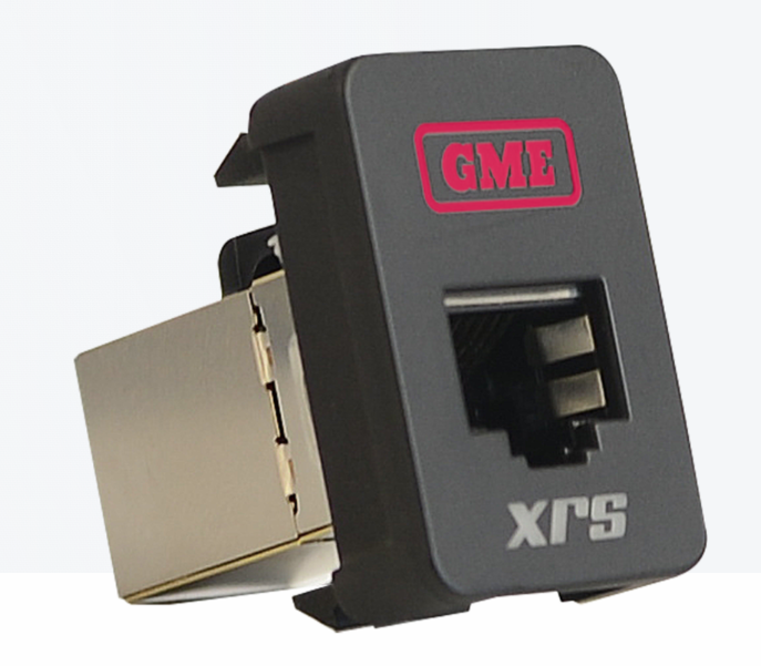 XRS-RJ45R9 RJ45 Pass-Through Adaptor - Type 9 (Red)