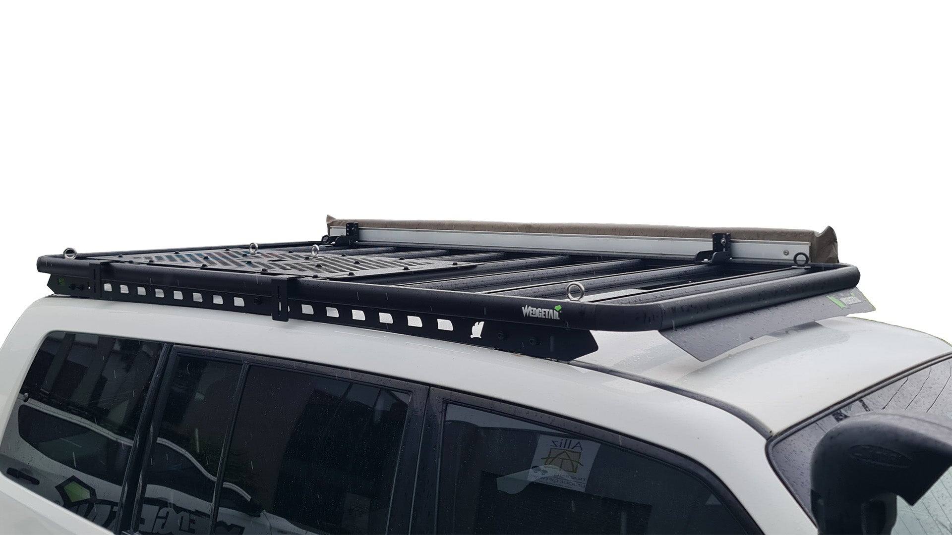 Wedgetail Adventure Platform Mitsubishi Pajero LWB (2006 – Current)