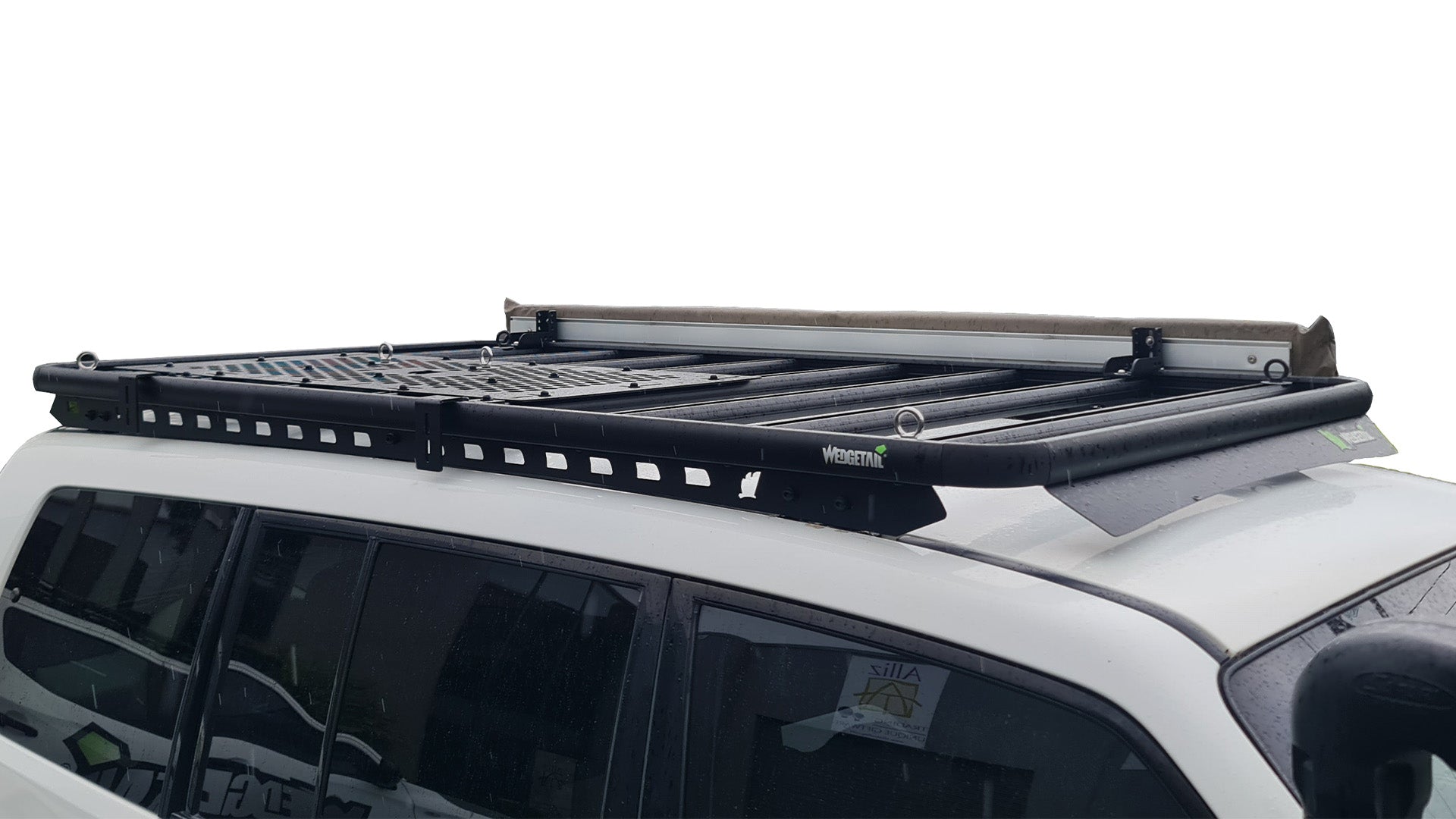 Wedgetail Adventure Platform Mitsubishi Pajero LWB (2006 – Current)