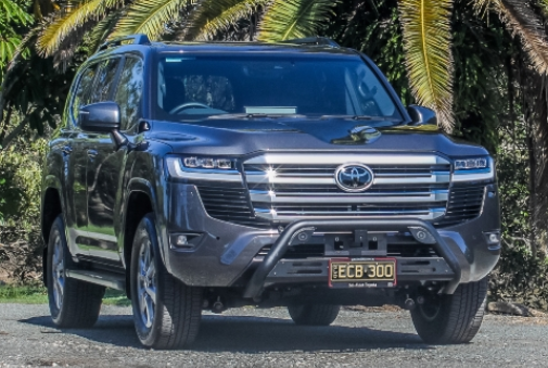 ECB Toyota Landcruiser 300 Series Nudgebar (07/21 to)