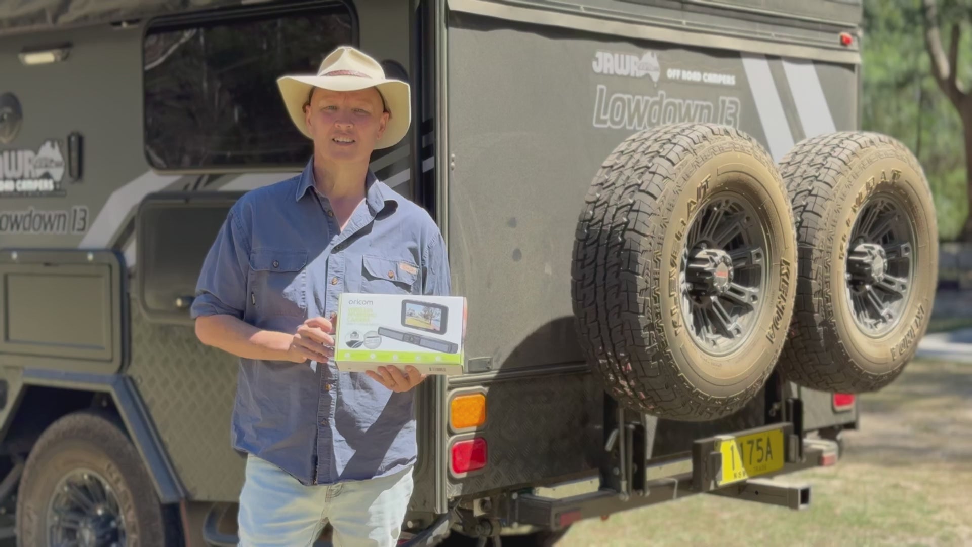 Load video: Oricom WRCSP Wireless Solar Reversing Camera with 5" Display