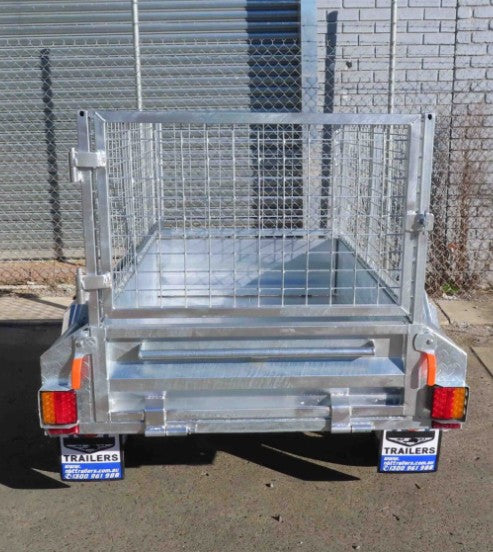 Trailers from 5x3 to 8x6 - with or without cage.